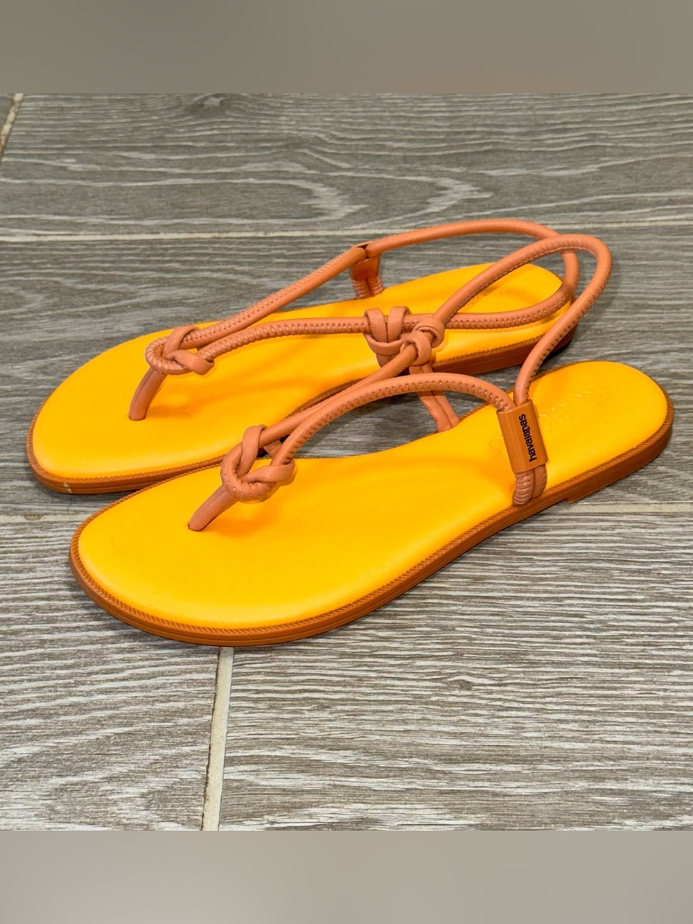 Havaianas Una Açaí Flat Sandal Cerrado Orange Yellow Women’s 8 Knotted Slingback
